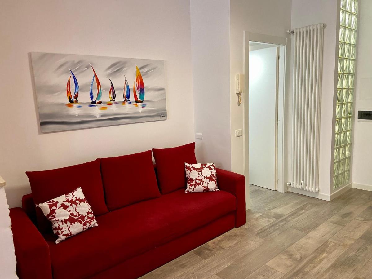 Casa Magrini - Intero Appartamento In Roma Marconi Kültér fotó