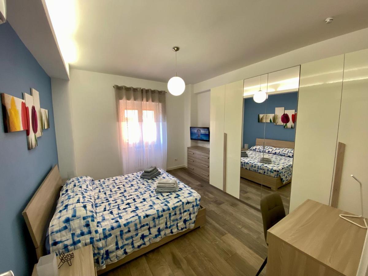 Casa Magrini - Intero Appartamento In Roma Marconi Kültér fotó