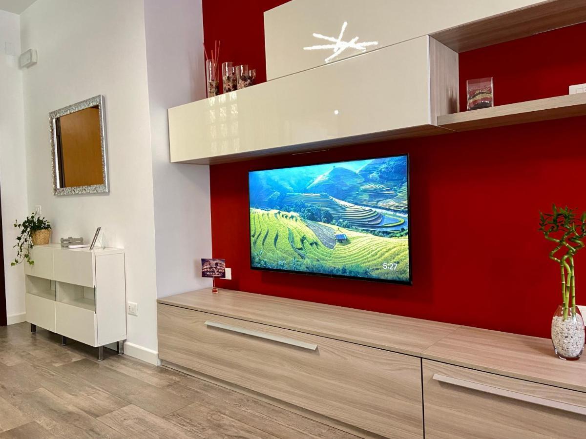 Casa Magrini - Intero Appartamento In Roma Marconi Kültér fotó